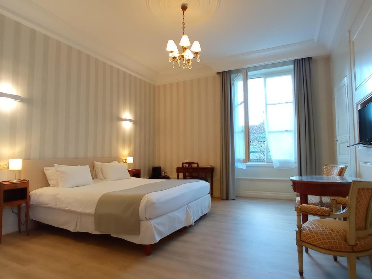 Hotel Grand Monarque Azay-le-Rideau Kültér fotó