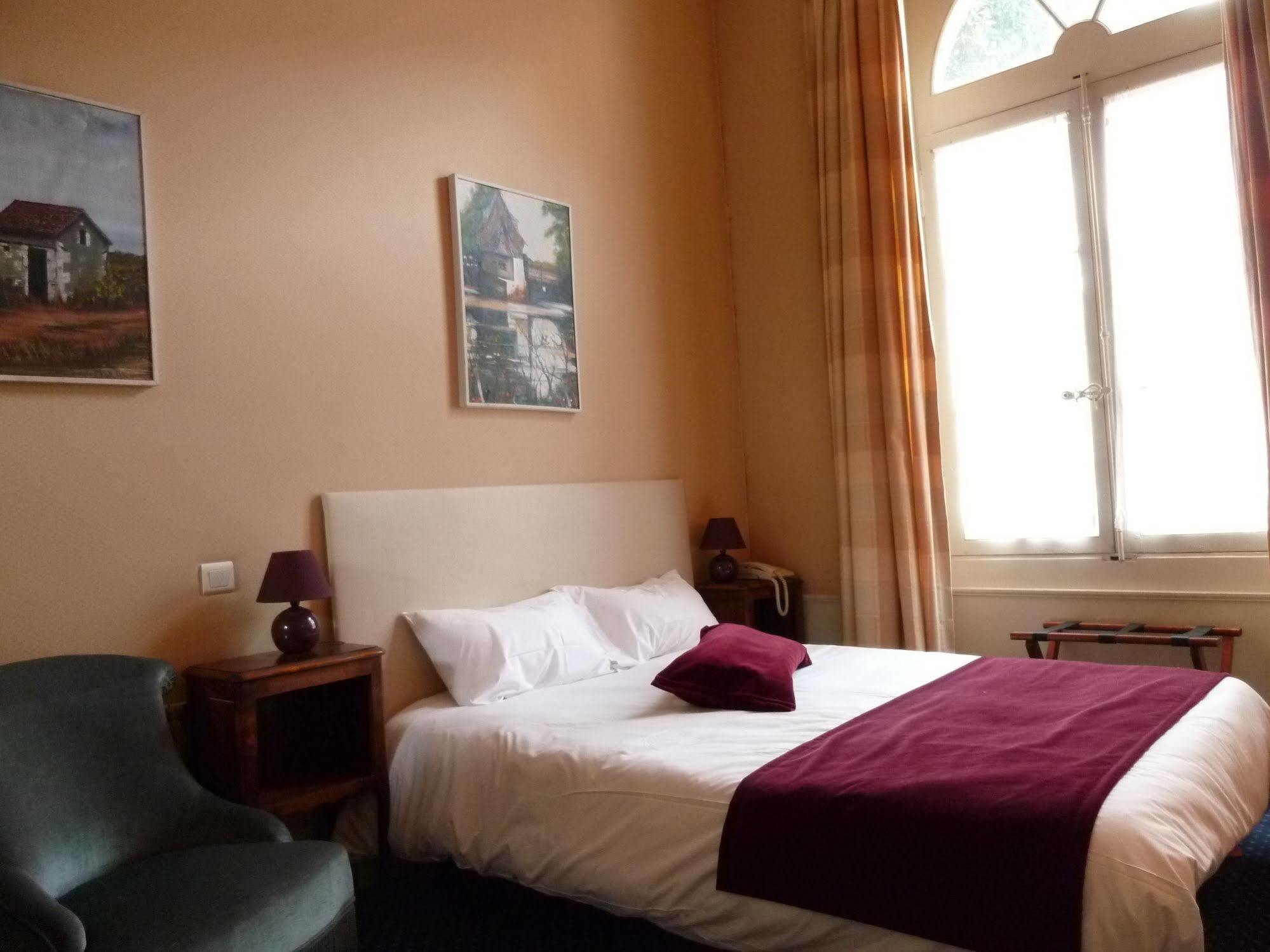 Hotel Grand Monarque Azay-le-Rideau Kültér fotó