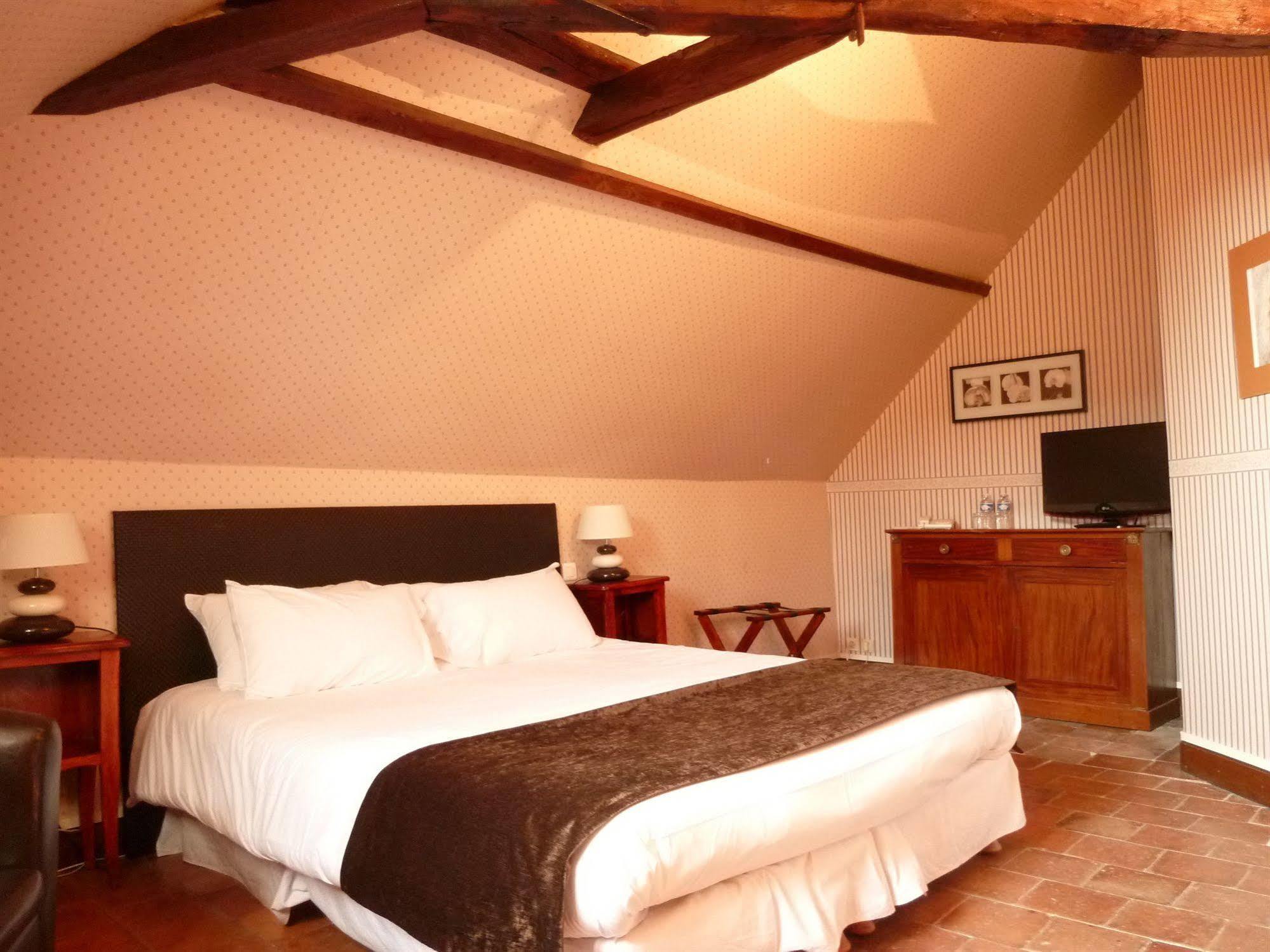 Hotel Grand Monarque Azay-le-Rideau Kültér fotó